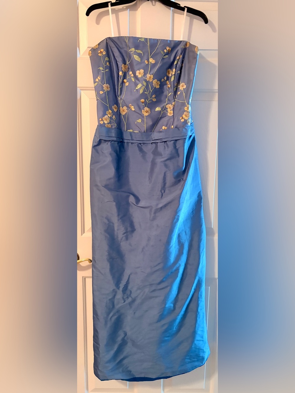 Siri San Francisco 100% Silk Dupioni Periwinkle Embroidered Gown Dress + Wrap